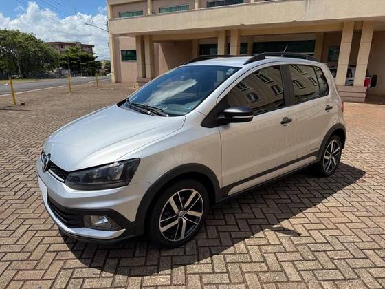 VOLKSWAGEN FOX 1.6 MSI TOTAL FLEX XTREME 4P MANUAL VOLKSWAGEN FOX 1.6 MSI TOTAL FLEX XTREME 4P MANUAL